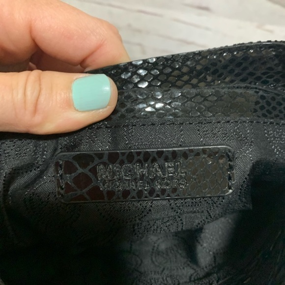 Michael Kors Black Sequin Gold Clutch Wristlet - Picture 6 of 7